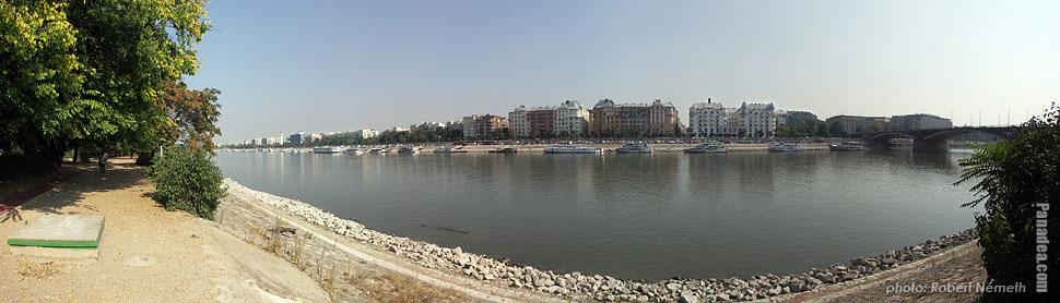 Margaret Island (Margit-sziget), Sight to Pest and Margaret Bridge - Budapeşte, Macaristan - Panorama fotoğraf (panoramik görüntü)