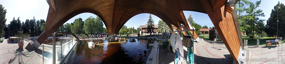 Castle bath ("Gyulai Várfürdő") - Gyula, Madžarska - Panorama fotografija (panoramska slika)