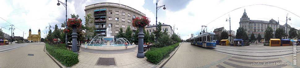 Kálvin tér (Kálvin Square) - Debrecen, Ungarn - Panoramafoto (panorama billede)