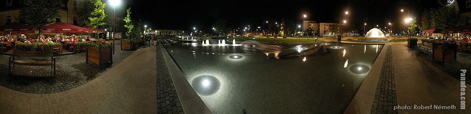 Kossuth Lajos Square - Gyula, ハンガリー - パノラマ写真（全景写真, パノラマ画像）