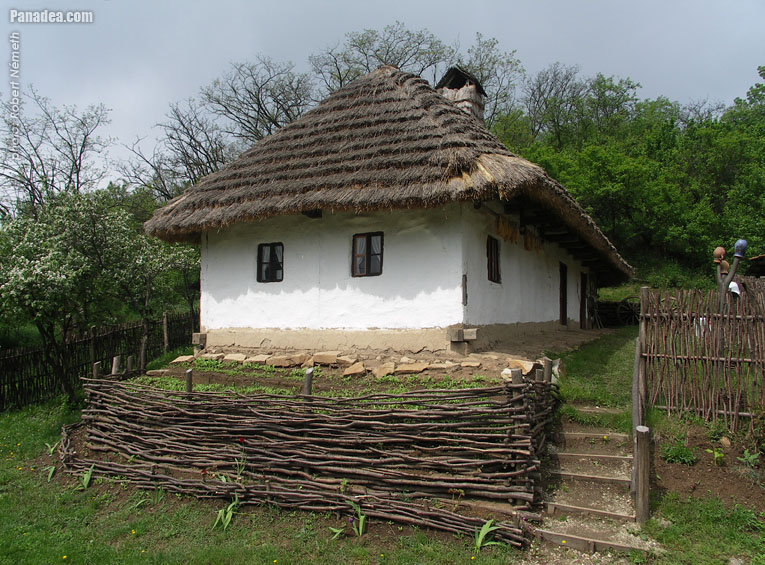 Komlóska, Hungria