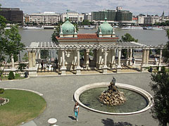 Royal Garden Bazaar or Buda Castle Bazaars ("Várkert-bazár") - Budapešť, Maďarsko