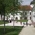 Gödöllő (Jedľovo), Maďarsko