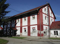 Former granary (grain bin house), today Dráva Museum - Barcs, Maďarsko