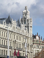 The tower of the northern Klotild Palace - Budapešť, Maďarsko