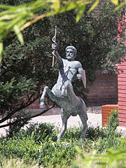 Bronze centaur statue in the park - Budapešť, Maďarsko