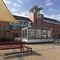 The new Town Hall, and the way down to the underground garage in front of it - Nagykálló, Macaristan