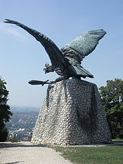 Turul Monument - Tatabánya, Macaristan