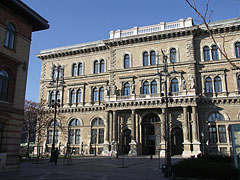 Corvinus University of Budapest, the south eastern facade of the main building - Budapesta, Ungaria