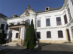 The U-shaped baroque Archbishop's Palace (the former Episcopal Palace) - Veszprém, Ungaria