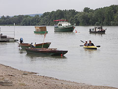 Several kinds of boats in the harbor - Göd, Hungria