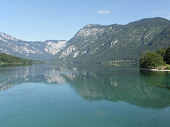  - Lake Bohinj (Bohinjsko jezero), Eslovénia