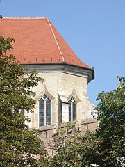 The colored stained-glass windows of the castle chapel, from outside - Siklós, Ungheria