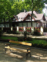 Bench under the shady trees - Siófok, Ungheria