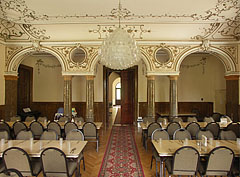 Ceremonial hall, now functions as a dining room - Tóalmás, Ungheria