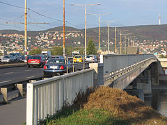 Arpad Bridge (in Hungarian "Árpád híd") - Budimpešta, Madžarska