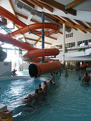 The three-story Mediterranean atmosphere atrium of the waterpark with an extremely long indoor giant water slide - Kehidakustány, Madžarska