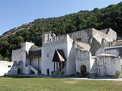 The restored building of the medieval Royal Palace - Visegrád, Madžarska