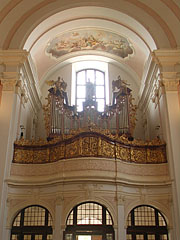 - Zirc (Зирц), Венгрия