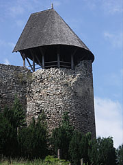 The cannon tower on the corner of the northern outer walls - Nógrád, Ungari