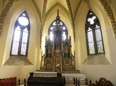 Gothic chapel, including the Sacred Heart of Jesus Altar - بودابست, هنغاريا