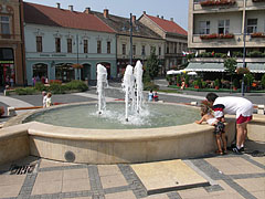 Szökőkút a főtéren - Kaposvár, Magyarország