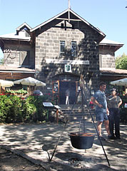 Cooking happens next to the tourist shelter - Dobogókő, Maďarsko