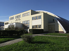 The sports hall of the Deák Ferenc Primary School - Barcs, Maďarsko