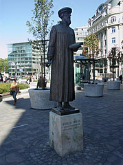 Statue of Jean Calvin (John Calvin) French theologian and protestant reformer - Budapešť, Maďarsko