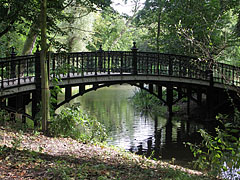 A charming arched footbridge - Amsterdam, Hollanda