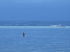 Bathing in the Balaton Lake before a great storm - Balatonföldvár, Macaristan