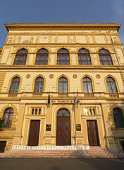 Entrance of the yellow main building, the Rector's Office of the University of Szeged (former József Attila University or Attila József University, JATE) - Szeged, Macaristan