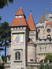 Towers of the Bory Castle - Székesfehérvár, Macaristan