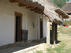 Porch of the house from Márianosztra - Szentendre, Macaristan