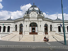 The building of the City Park Ice Rink ("Városligeti Műlyégpálya") - Budapesta, Ungaria