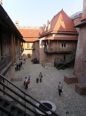 Castle courtyard - Gyula, Hungria