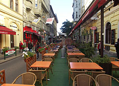 Terrace of the Pesti Vendéglő Restaurant - Budapest, Ungheria