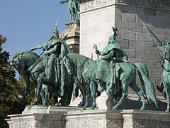 Statues of Árpád Grand Prince of the Hungarians and the conquering ancestors on the Millenium Memorial - Budapest, Ungheria