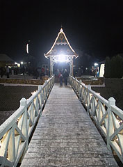 Main square by night - Mogyoród, Madžarska