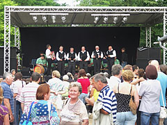 Jakab Mihály folk song band (IV. Klastromhegyi Apátsági Pincenapok wine festival) - Mogyoród, Madžarska