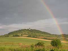 Splendid rainbow after the spring showers - Mogyoród, Madžarska