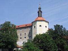 Castle of Škofja Loka ("ŠkofjeLoški grad") on the hilltop - Škofja Loka, Slovenija