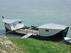 Fishing barge (fishing boat) of Paks - Paks, Ungari