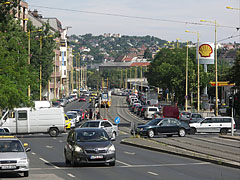 Car traffic on the Alkotás Road - 부다페스트, 헝가리