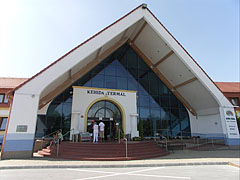 The entrance of the Thermal Bath of Kehidakustány - Kehidakustány, Мађарска