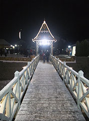 Main square by night - Mogyoród, Мађарска