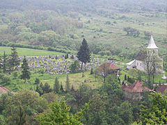 The view of the cemetery and the small church from 1810 from the hillside - Komlóska, Mađarska