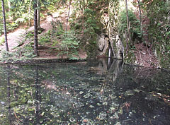 A Szikla-forrás a Szalajka-völgyben - Szilvásvárad, Magyarország