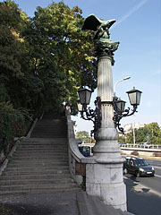 The stairs from Elizabeth Bridge up to the Gellért Hill - Budapešť, Maďarsko