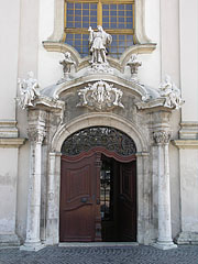 The entrance of the St. Anne's Parish Church - Budapešť, Maďarsko